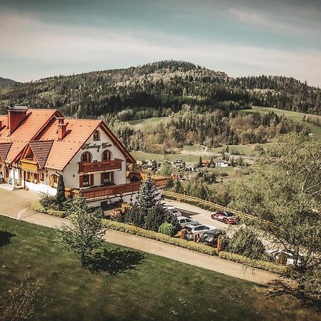 Karolowy Dwor Wisla Luaran gambar