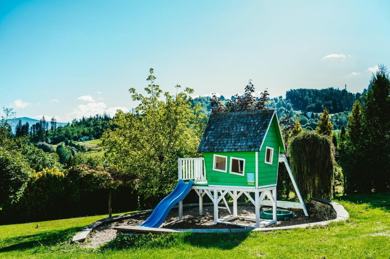 Karolowy Dwor Wisla Luaran gambar